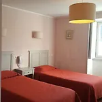 Bleu De 2* Bordeaux