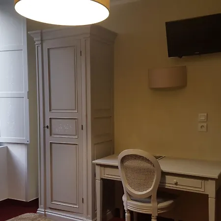 Hotel Bleu De Burdeos