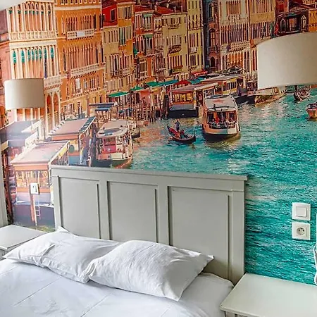Bleu De Hotel Bordeaux