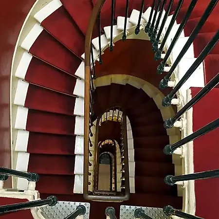 Bleu De Hotel 2*