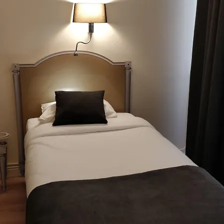 Hotel Bleu De 2*